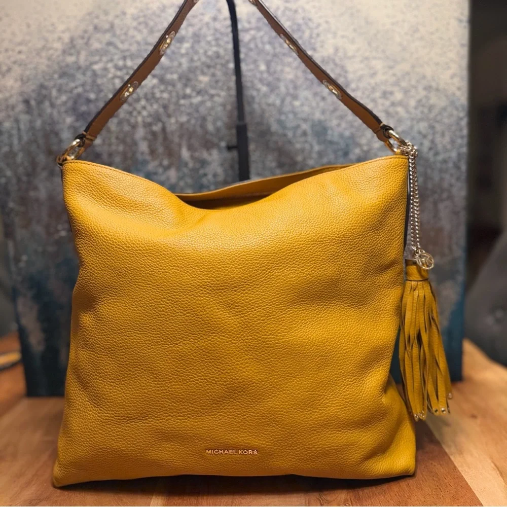 NWOT Michael Kors Boho Brooklyn Large Leather Shoulder Bag Shade Marigold/Cider - Picture 12 of 14